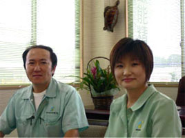 中山久喜さん(常務取締役)と豊田美子さん
