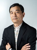 小山氏