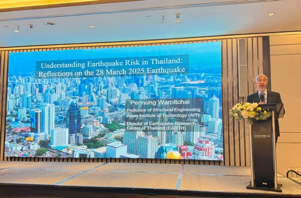 ペンヌン・ワーニッチャイ教授によるセミナー