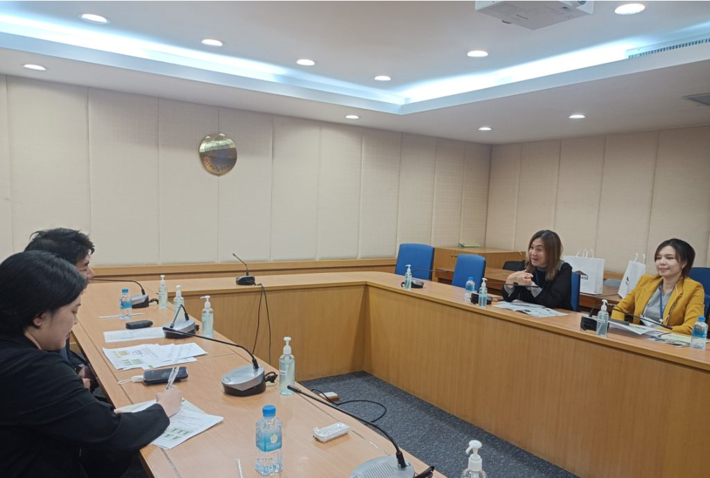 タイ財務省主計局 担当者との意見交換の様子