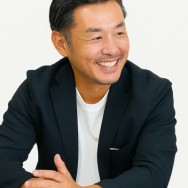 依田氏の顔画像
