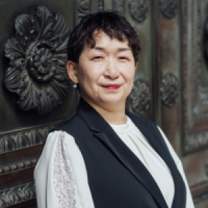 石丸朱氏の顔写真