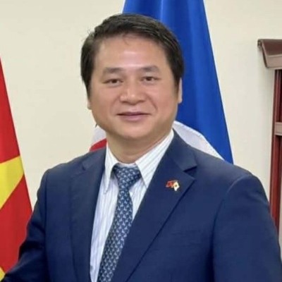 タ・ドク・ミン氏の顔写真