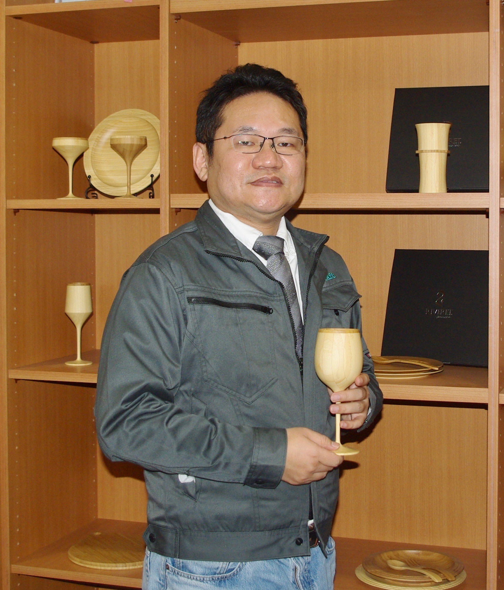 代表取締役社長：小林 洋一さん（右） 総務部 知的財産室 次長：中村 英樹さん（左）