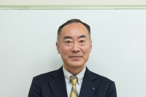 株式会社興和