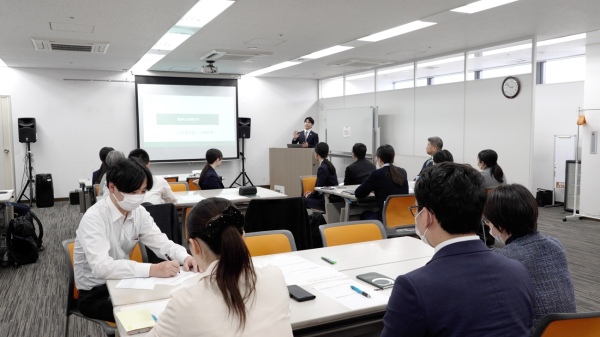 リードビジョンフィロソフィー勉強会の様子