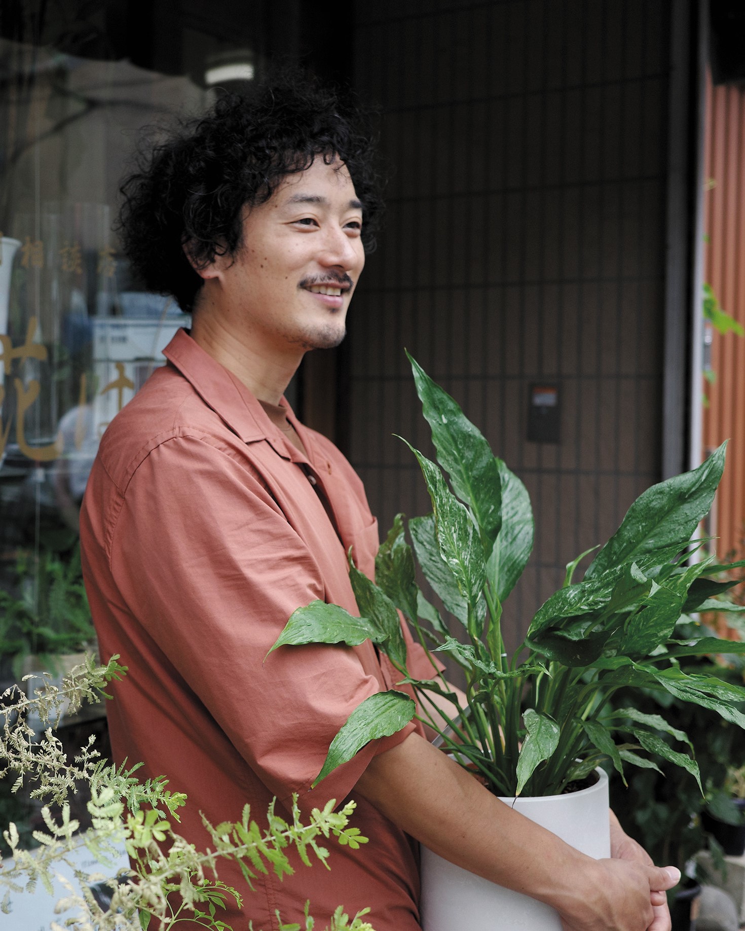 花と本の店 SANT JORDI(サンジョルディ) 市川 勝也さん