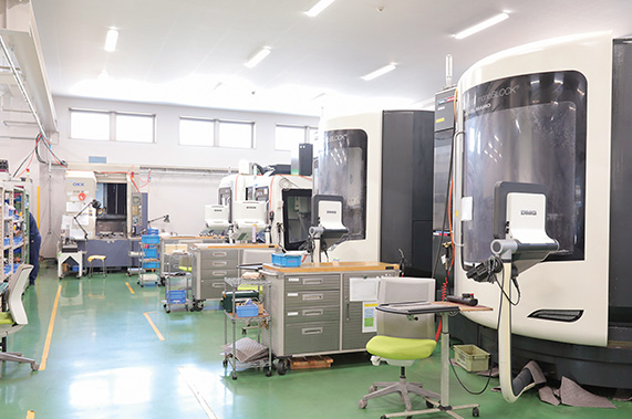 2021年、本社近くに新設した第二工場の様子。積極的な設備投資は品質や生産効率の向上はもちろん、優秀な人材の採用にもつながるという