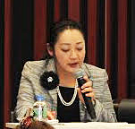 伊藤 学 氏