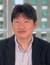 尾崎達彦氏
