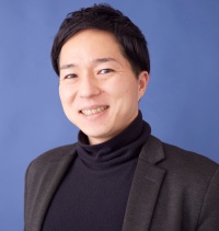 清水覚 氏